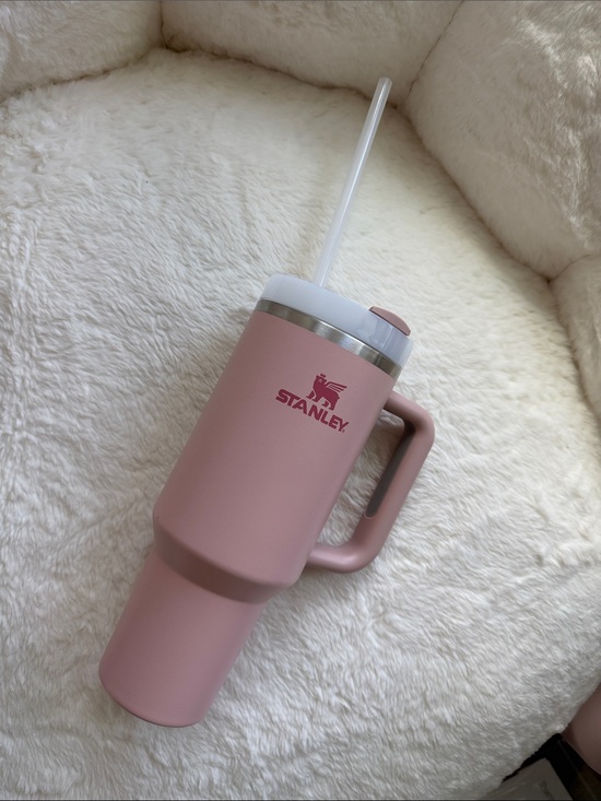 Stanley Other - Stanley Limited Edition Quencher 2.0 Tumbler 40oz pink light pastel baby cup